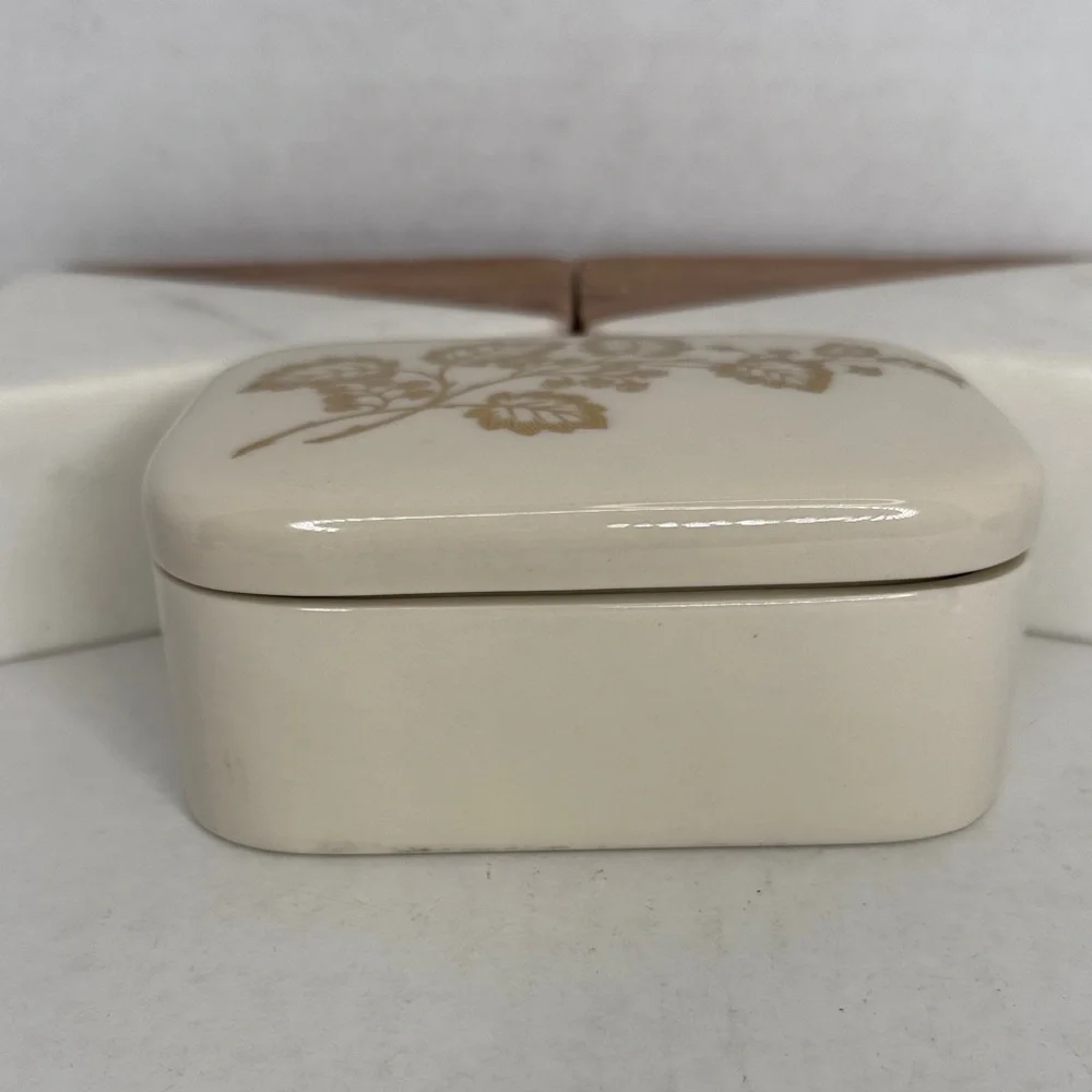 Vintage Lenox Ivory and Gold Floral Leaf Ceramic Trinket Box